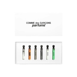 Comme Des Garcons 2 Eau Edp 2 Ml + Man Edt 2 Ml + Wonderwood Edp 2 Ml + Blackpepper Edp 2 Ml + Concrete Edp 2 Ml + Amazingreen E