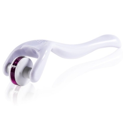 Zoe Ayla Lip + Eye Micro Needler