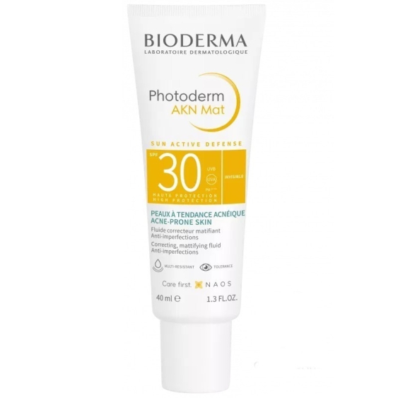 Bioderma Photoderm AKN Mat SPF30 Fluido Correttivo Opacizzante Anti-Imperfezioni 40 ml