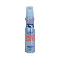 Nivea Flexible Curl Mousse Per Capelli Modella Ricci 150 Ml