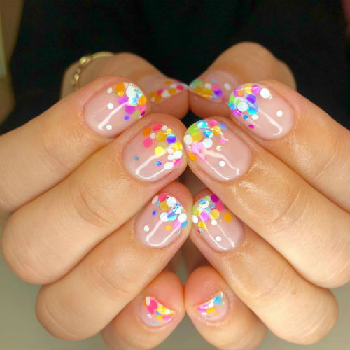 Nail art di Capodanno: 3 idee per le unghie delle feste